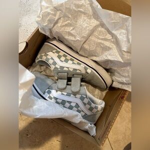 Vans KidsOld School Checkered Velcro Sneakers